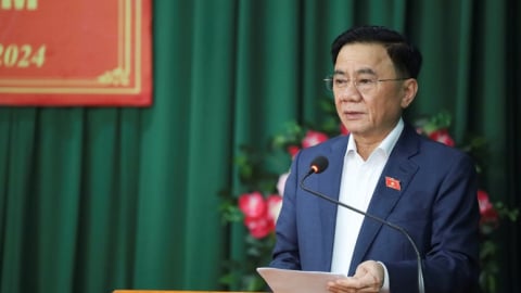 Kết luận của Bộ Chính trị, Ban Bí thư về thực hiện nhiệm vụ sắp xếp tổ chức bộ máy, đơn vị hành chính, bảo đảm tiến độ, yêu cầu