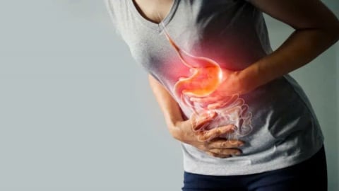 Đau dạ dày - căn bệnh nguy hiểm mà giới trẻ đang phớt lờ