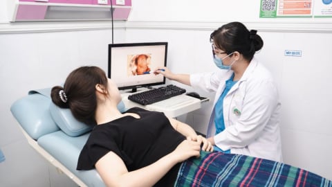 Khí hư nói gì về sức khỏe của “cô bé”?