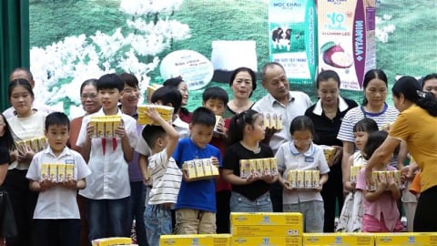 Lan tỏa yêu thương đến trẻ em vùng cao - Mộc Châu Milk nối dài hành trình vì cộng đồng
