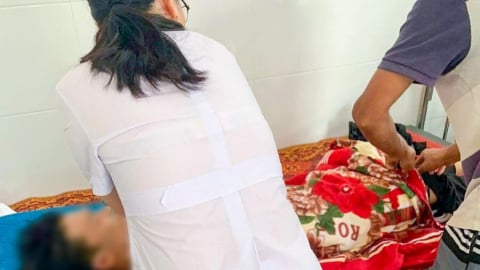3 học sinh bị điện giật khi lấy diều vướng dây điện cao thế