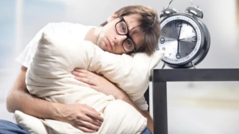 5 thói quen buổi sáng âm thầm hủy hoại sức khỏe
