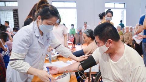 Bộ Y tế quy định thẩm quyền của chính quyền địa phương hai cấp lĩnh vực bảo trợ và phòng, chống tệ nạn xã hội