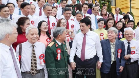 Chủ tịch nước: Báo chí phải luôn là người đồng hành tỉnh táo và tin cậy cùng đất nước bước vào kỷ nguyên mới