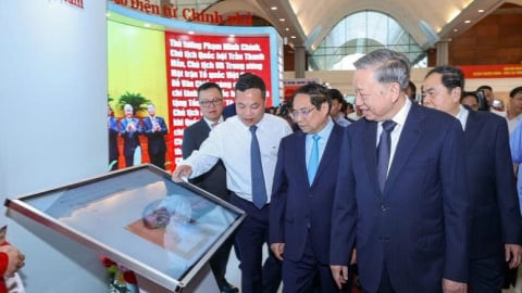 Lãnh đạo Đảng, Nhà nước dự Lễ kỷ niệm 100 năm Ngày Báo chí cách mạng Việt Nam