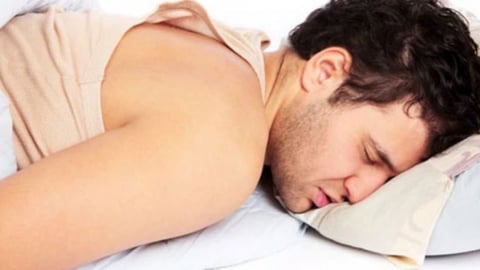 Vì sao nam giới có thể bị xoắn tinh hoàn?