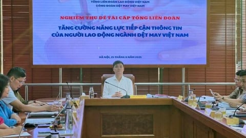 Tăng cường năng lực tiếp cận thông tin của người lao động Dệt may