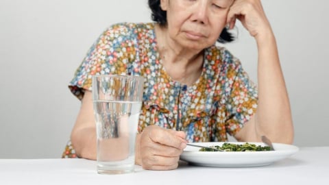 Người cao tuổi cũng có nguy cơ suy dinh dưỡng?