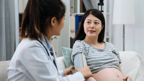 Những điều cần lưu ý trước khi mổ mắt cận