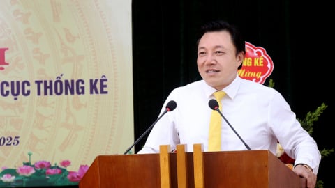 Phú Thọ: Phó Chủ tịch UBND tỉnh Nguyễn Huy Ngọc dự Công bố Quyết định của Cục trưởng Cục thống kê về công tác cán bộ Thống kê