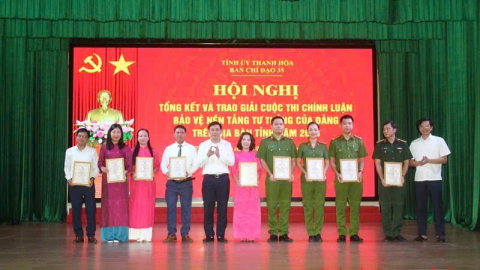 Thanh Hóa trao 42 giải thưởng Cuộc thi chính luận bảo vệ nền tảng tư tưởng của Đảng năm 2025