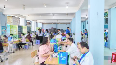Phường Tân Thuận (TP.HCM) tổ chức khám sức khỏe miễn phí cho người dân