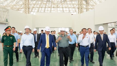 Thủ tướng kiểm tra tiến độ dự án trung tâm hội chợ triển lãm quốc gia
