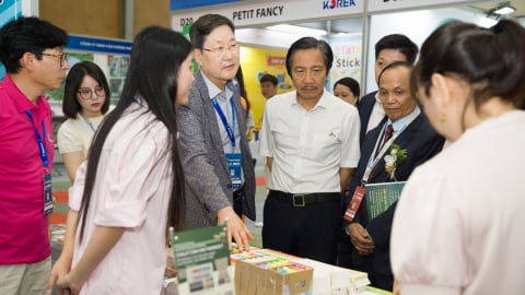 VIETOFFICE 2025: Kết nối cộng đồng doanh nghiệp, thúc đẩy đổi mới sáng tạo vì môi trường làm việc hiện đại và bền vững