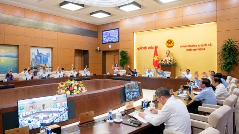 Từ hôm nay, vợ chồng được tự quyết số con, thời điểm và khoảng cách sinh