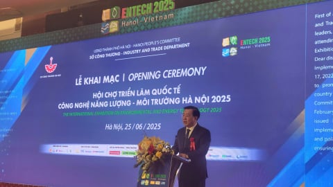 Hà Nội: Khai mạc Triển lãm quốc tế công nghệ – năng lượng – môi trường ENTECH HANOI 2025