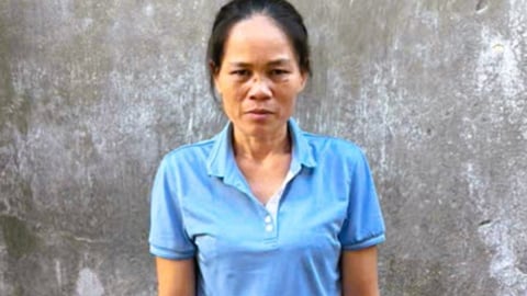 Thanh Hóa: Bắt tạm giam nữ ‘lang băm’ bán thuốc nam làm chết người