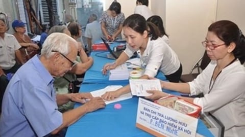 Từ tháng 7/2025, mở rộng trợ cấp hưu trí xã hội: Từ tuổi 75 xuống 70 đối với hộ nghèo, cận nghèo