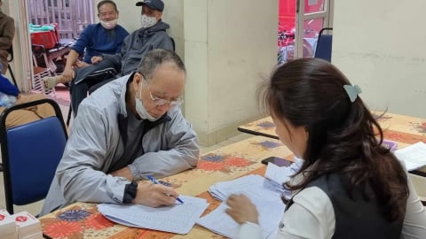 Cán bộ hưu công tác tại xã có được hỗ trợ khi nghỉ việc từ 1/7?