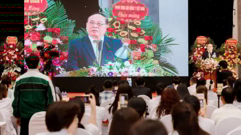 Viện Đông Y Việt Nam: Đào tạo đặc thù truyền nghề Lương y – Bảo tồn tinh hoa y học cổ truyền dân tộc