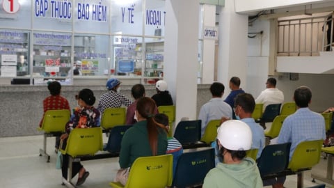 Cấp thuốc BHYT tối đa 90 ngày: Hợp lý nhưng cần theo dõi sát để tránh lạm dụng