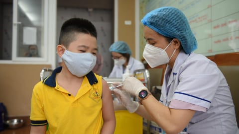 WHO và UNICEF: Việt Nam đạt nhiều thành tựu trong tiêm chủng trẻ em, giữ vững thành quả y tế công cộng