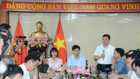 Họp báo thông tin vụ lật tàu Vịnh Hạ Long: Tranh thủ giờ vàng tìm kiếm nạn nhân trước khi bão số 3 đổ bộ