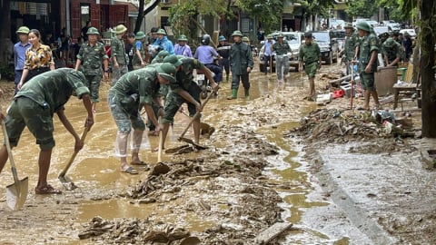 Thủ tướng yêu cầu nhanh chóng khắc phục hậu quả bão số 3 và mưa lũ