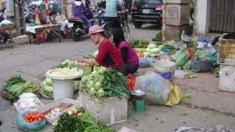 Hà Nội quyết tâm xóa chợ cóc, chợ tạm