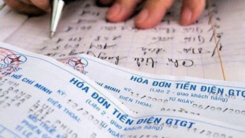 Cảnh giác lộ lọt thông tin cá nhân khi đăng hóa đơn tiền điện lên mạng