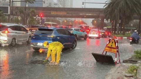 Cảnh báo ngập úng khu vực thành phố Hà Nội