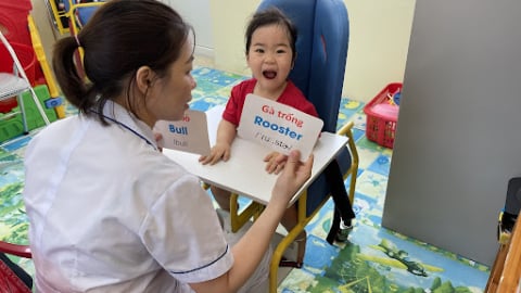 Nhận diện và theo dõi rối loạn phát triển ngôn ngữ ở trẻ em