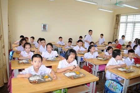 Hà Nội dự chi hơn 3.000 tỷ đồng hỗ trợ ăn bán trú cho học sinh tiểu học