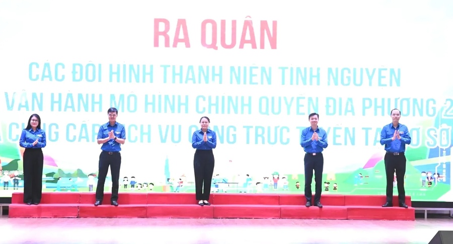 Thanh niên tình nguyện trên cả nước ra quân hỗ trợ vận hành chính quyền địa phương 2 cấp