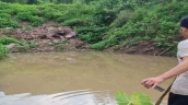 Bắc Giang: Ba ông cháu tử vong dưới hố nước sâu