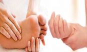 Tê chân tay là dấu hiệu bệnh gì