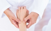 Cách điều trị viêm khớp cổ tay tại nhà