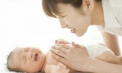 Các dấu hiệu nhận biết trẻ sơ sinh bị đau bụng