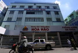 Cách ly tập trung 39 người tại Phòng khám Medic Hòa Hảo TP HCM