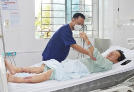 Quảng Ninh điều trị cứu sống một bệnh nhân bị nhiễm liên cầu khuẩn lợn