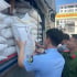 Nghệ An: Phát hiện, tạm giữ 3 tấn đường cát nhập lậu