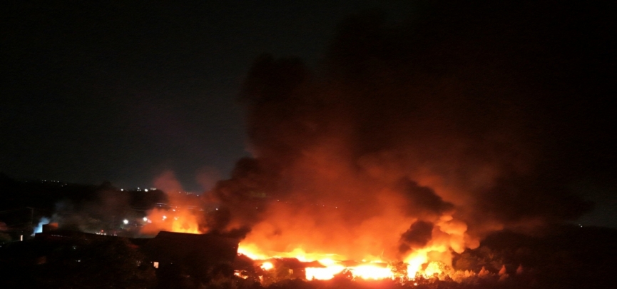Tiền Giang xảy ra cháy lớn tại một nhà kho sầu riêng tại huyện Cái Bè