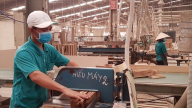 Thủ tướng: Đơn giản hóa thủ tục hỗ trợ ưu đãi thuế, hoàn thuế VAT cho doanh nghiệp nhỏ và vừa