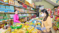 Kiến nghị lộ trình chuyển từ thuế khoán sang kê khai, tránh gây sốc cho hộ kinh doanh