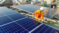 Ngân hàng không muốn hỗ trợ lãi suất cho hộ gia đình lắp điện mặt trời