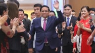 Thủ tướng: Doanh nghiệp luôn đồng hành, gắn bó với vận mệnh đất nước