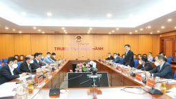 Bộ trưởng Hồ Đức Phớc: Đắk Lắk nghiên cứu cơ chế thu hút nguồn lực đầu tư lớn