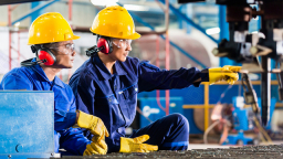 Thuế TNCN đối với người làm công ăn lương cao, Bộ Tài chính nói sẽ nghiên cứu, điều chỉnh