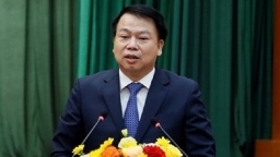 Cách chức Chủ tịch UBCKNN Trần Văn Dũng, Thứ trưởng Nguyễn Đức Chi phụ trách, điều hành