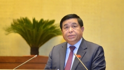 Nhà đầu tư chiến lược Khu kinh tế Vân Phong có thể được ưu tiên về thủ tục hải quan và thuế